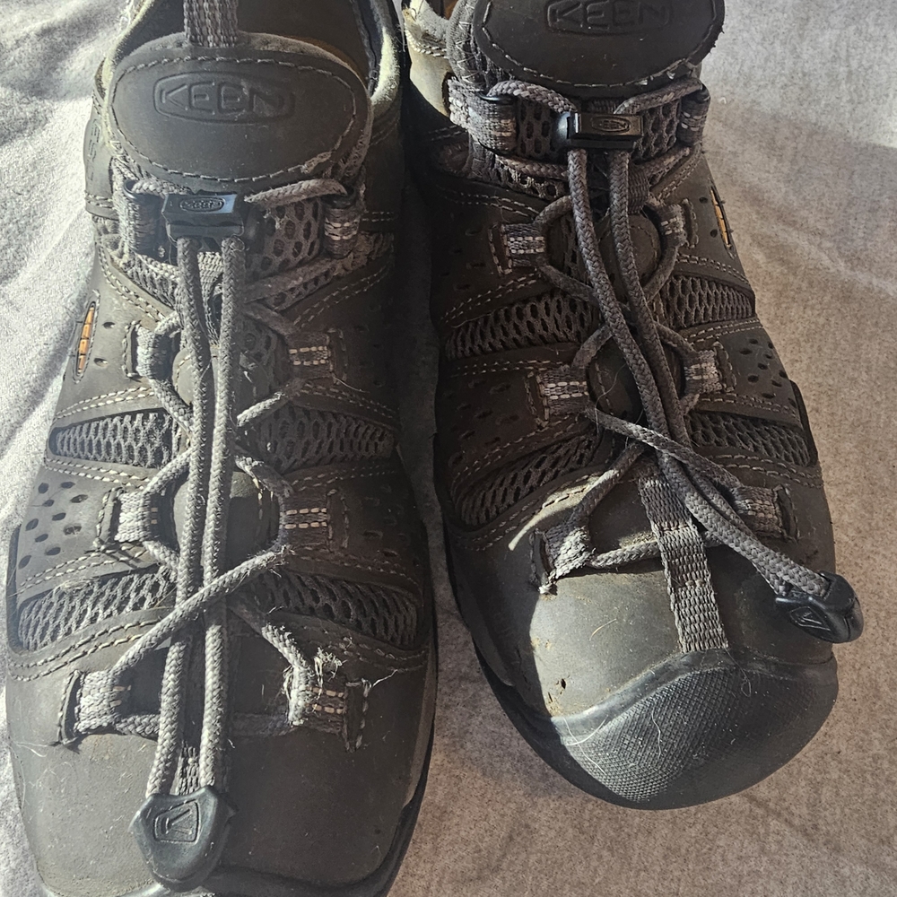 KEEN Womens Gray/blue Steel Toe Shoes.